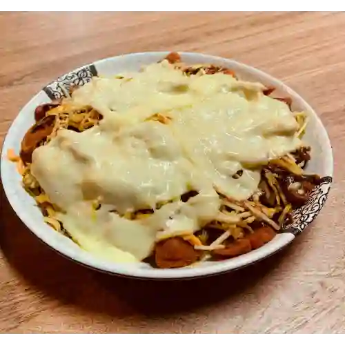 Salchipapa Gratinada
