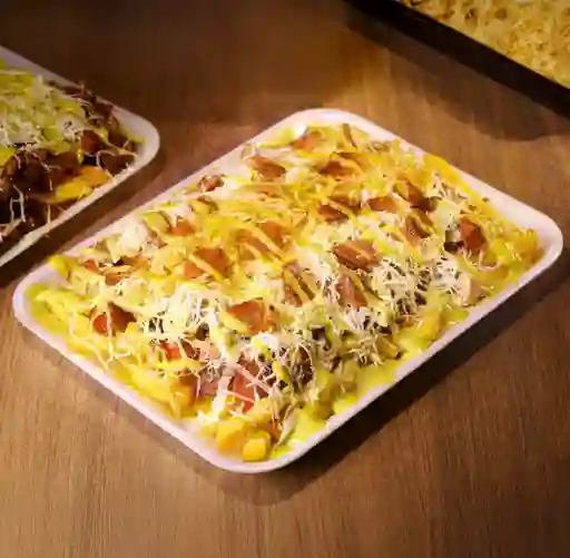 SALCHIPAPA DE LA CASA PERSONAL