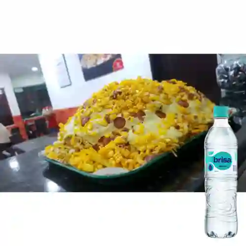 Combo Salchipapa Clásica + Brisa Sin Gas 600ML