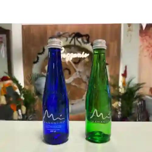 Agua Manantial con Gas 300 ml