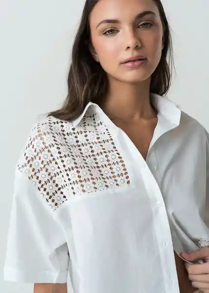 Camisa Mujer Crudo Puro Claro Talla M 512G078 Naf Naf