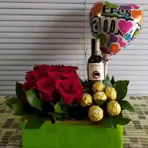 Chocolates Caja Tapizado De Rosas Con Globo Con Vino Y