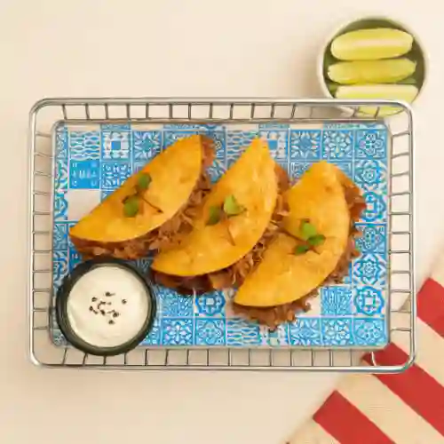 Quesadillas de Carnitas