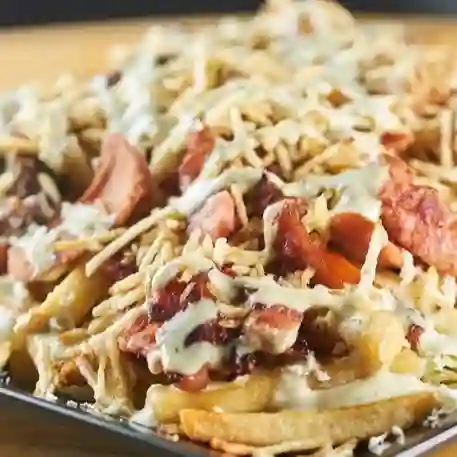 Salchipapa Ranchera