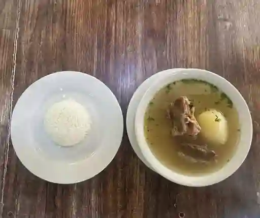 Caldo de Costilla