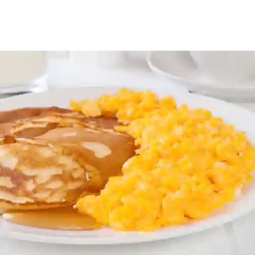 Pancakes con Huevos Revueltos