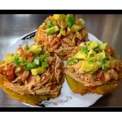 Patacones con pollo