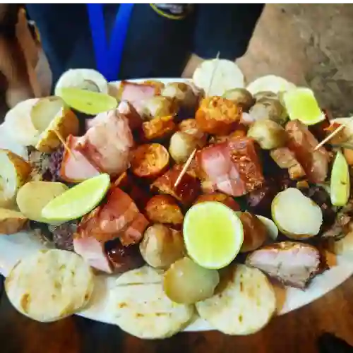 Parrillada Mixta Completa X 3