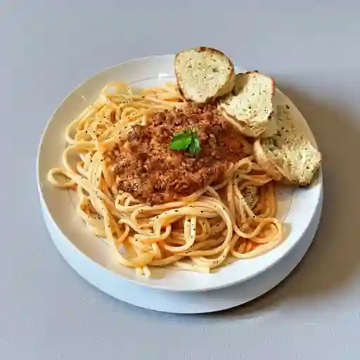 Espaguetis a la Boloñesa
