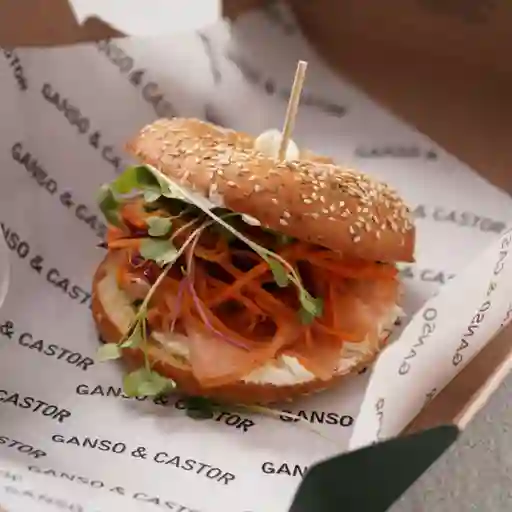 Bagel de salmon ahumado