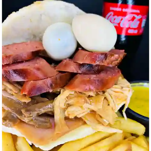 Arepa Todo Terreno en Combo