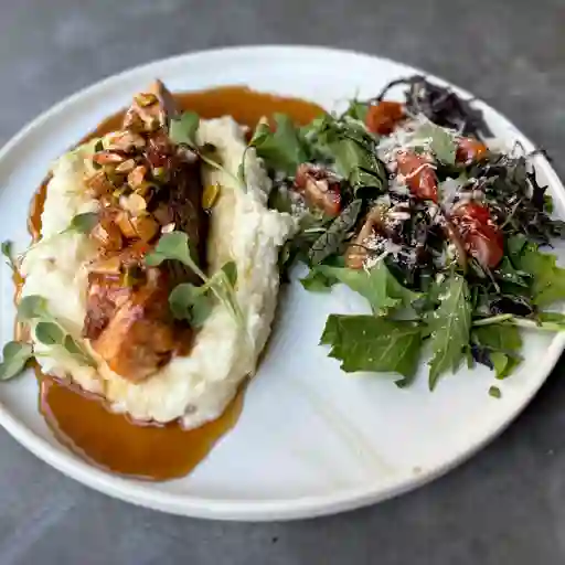 Salmon olivo