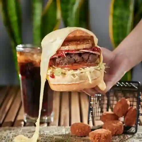 Combo Hamburguesa Hawaiana