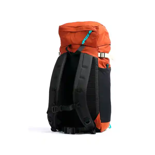 Topo Designs Mochila de Montaña Color Chedrón 16 L