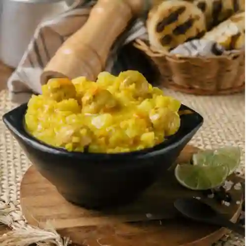 Sopa Arroz y Albóndigas Caliente
