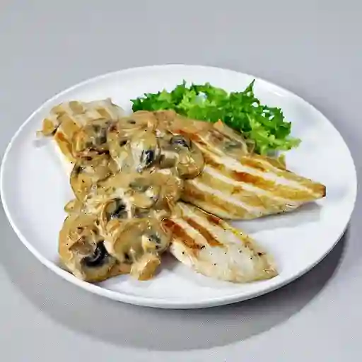 Pechuga en Salsa de Champiñones