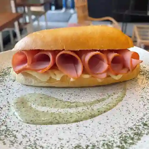 Sandwich de Jamón y Queso