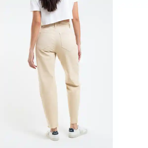 Pantalón Falling Mujer Café Siena Medio Talla 6 435E319 Naf Naf