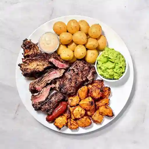 800 Gr. Netos De Carne, Costilla Y Chorizo