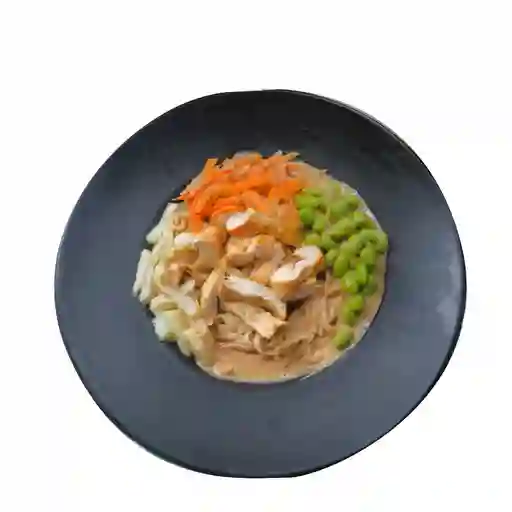Bowl noodle thai de maní 