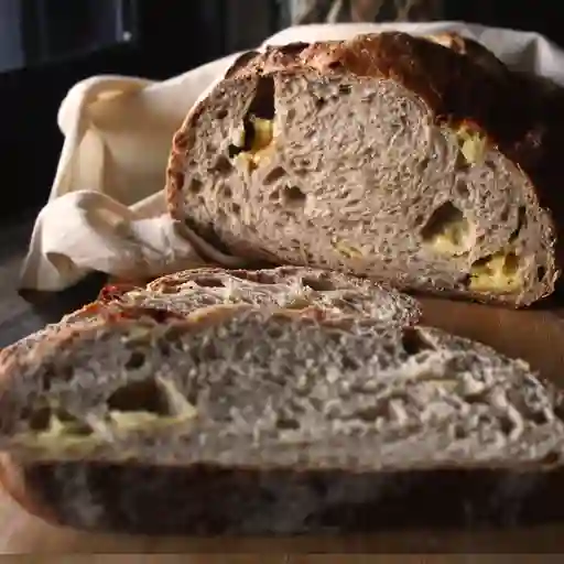 Pan de masa madre de queso 850 gr