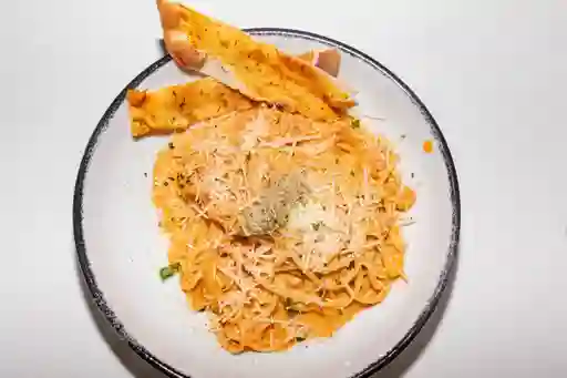 Pasta Di Camarones