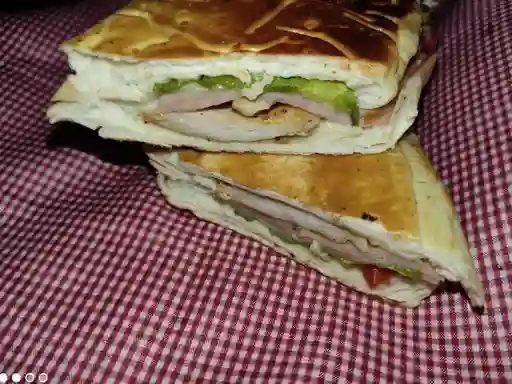 Sándwich de Pollo