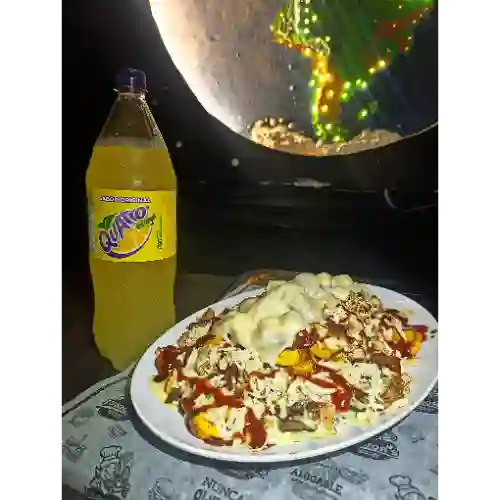 Papas locas de casa + gaseosa