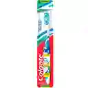 Colgate Cepillo Dental Triple Acción Medio
