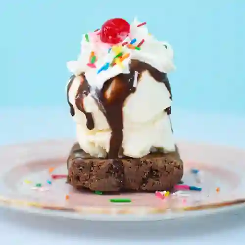 Brownie con Helado