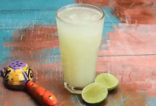 Limonada Natural 16 Oz