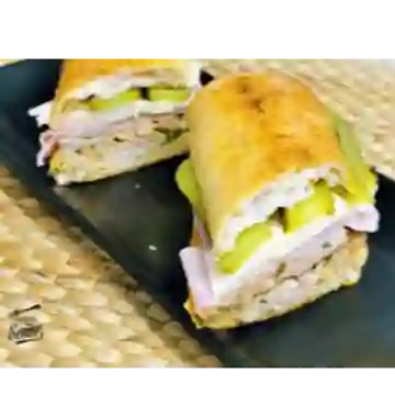 2 X 1 Sqandwich Jamon y Queso + Papas