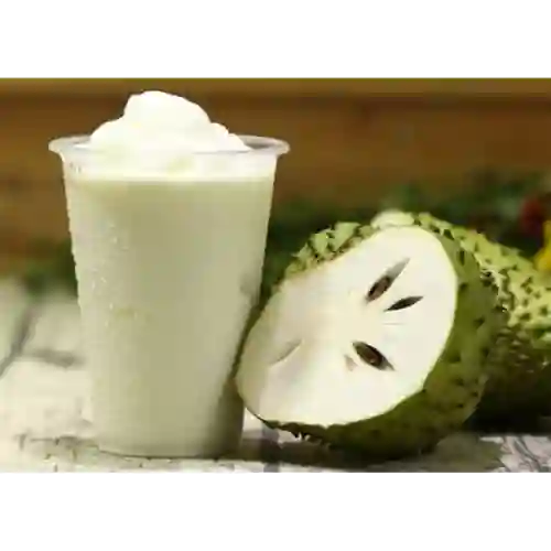 Jugo de Guanábana en Leche