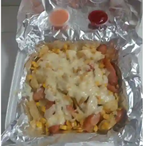 Salchipapa