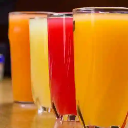 Jugo en Agua de Lulo