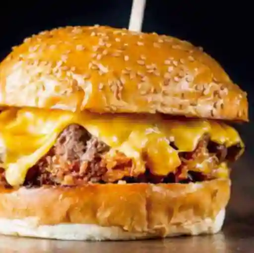 Cmb hamburguesa triple queso y tocineta