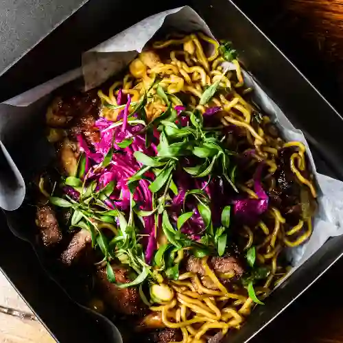 Toro Noodles de Res