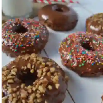 Promo 12 Donas Choco Maní