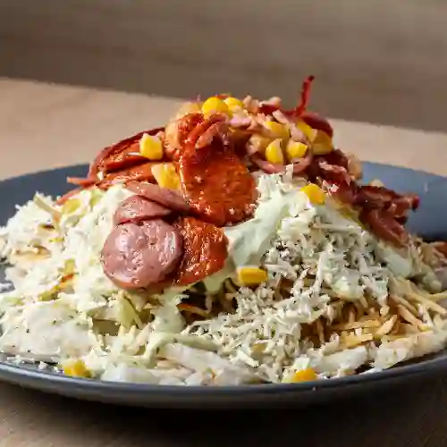 Arepa Picada Mixta (pollo, Chori, Buti)