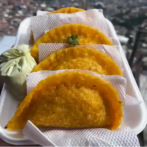 Empanada de carne desmechada