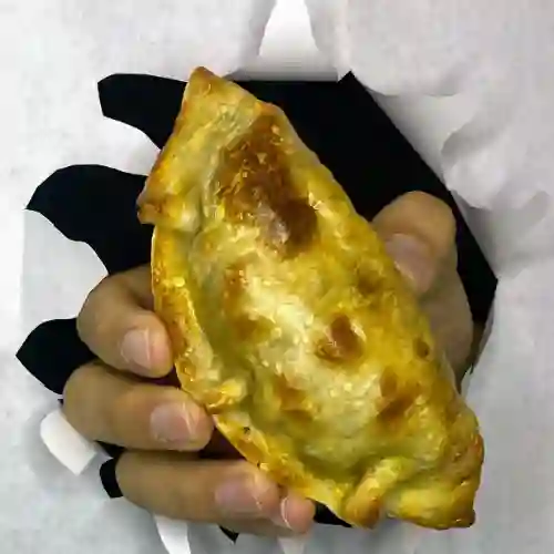 Empanada Pollo con Champiñones