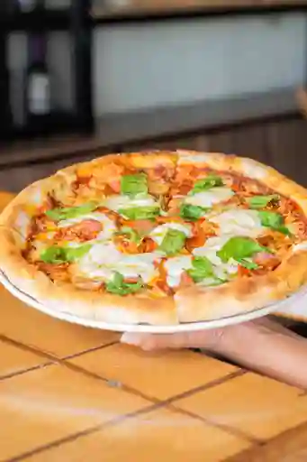 Pizza Stracciatela