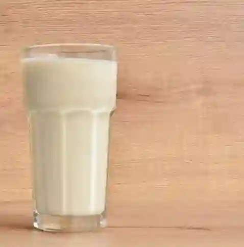 Vaso con Leche 16onz