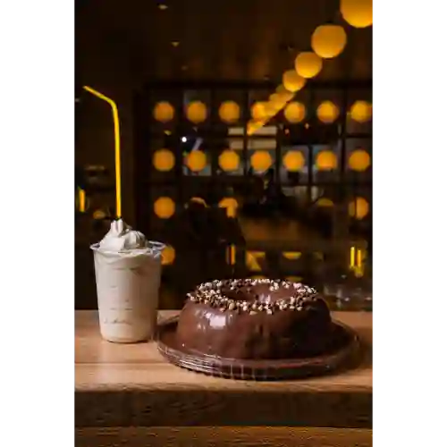 Combo1/ Volcano Grande + Helado Vainilla