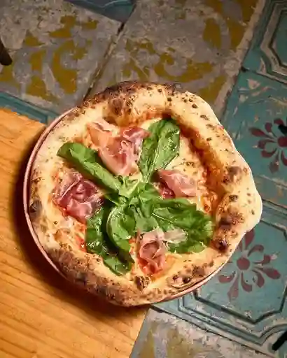 Pizza Jamon Serrano Rugula