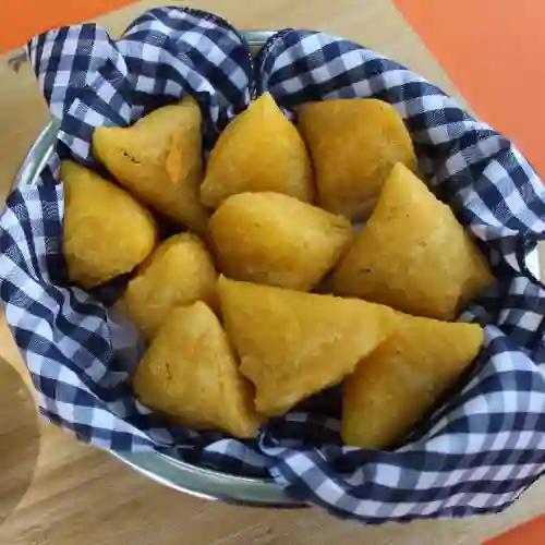 Combo Maletín 50 Empanadas