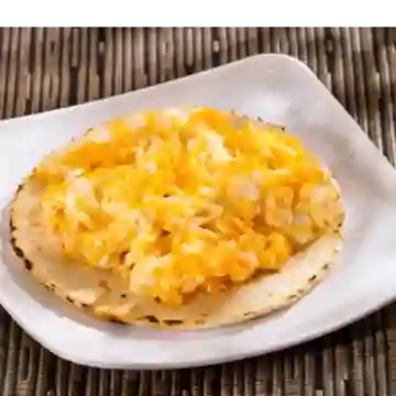 Arepa con Huevos Al Gusto y Queso