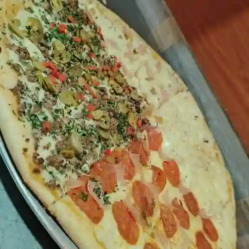 Pizza Familiar 4 Sabores