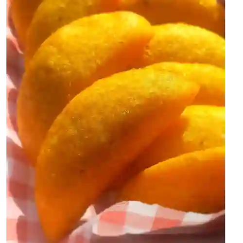 Empanada Pollo Ranchera