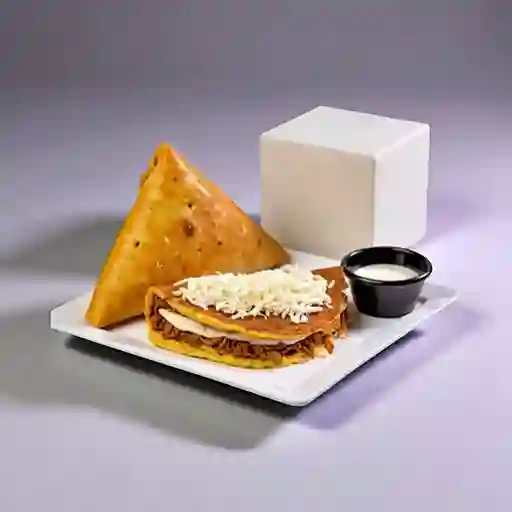 Cachapa con Carne Desmechada